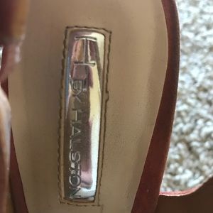Designer Halston platform pumps. Worn once